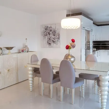 וילה Granada-residence-luxury-complex-villas-in-alanya *