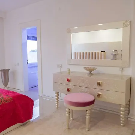 Granada-residence-luxury-complex-villas-in-alanya וילה *