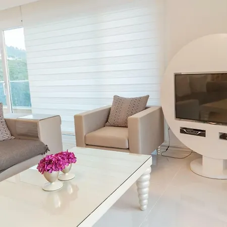 Granada-residence-luxury-complex-villas-in-alanya * קרגיג'ק